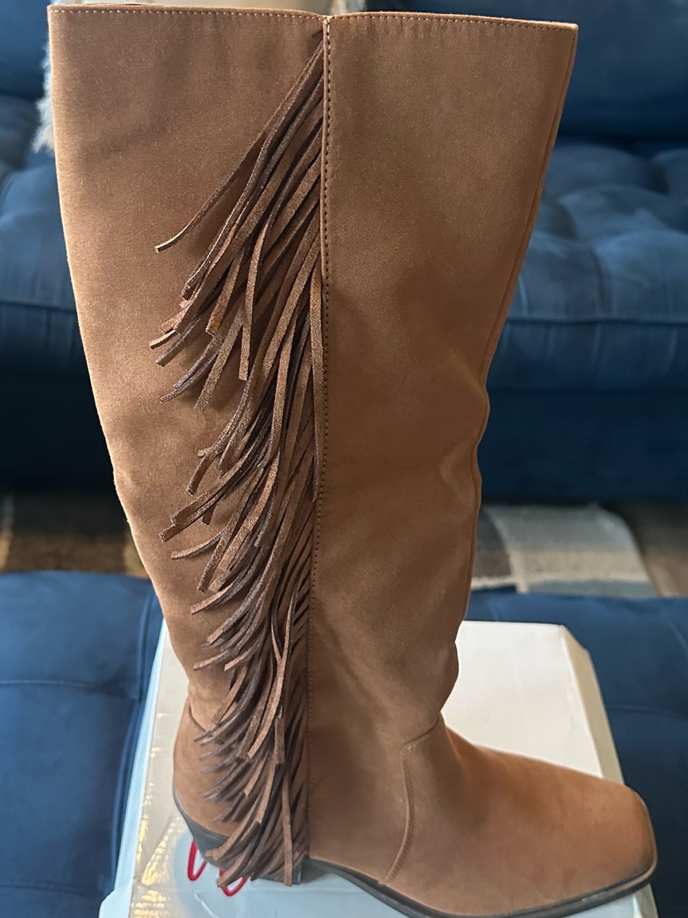 Fringe boots